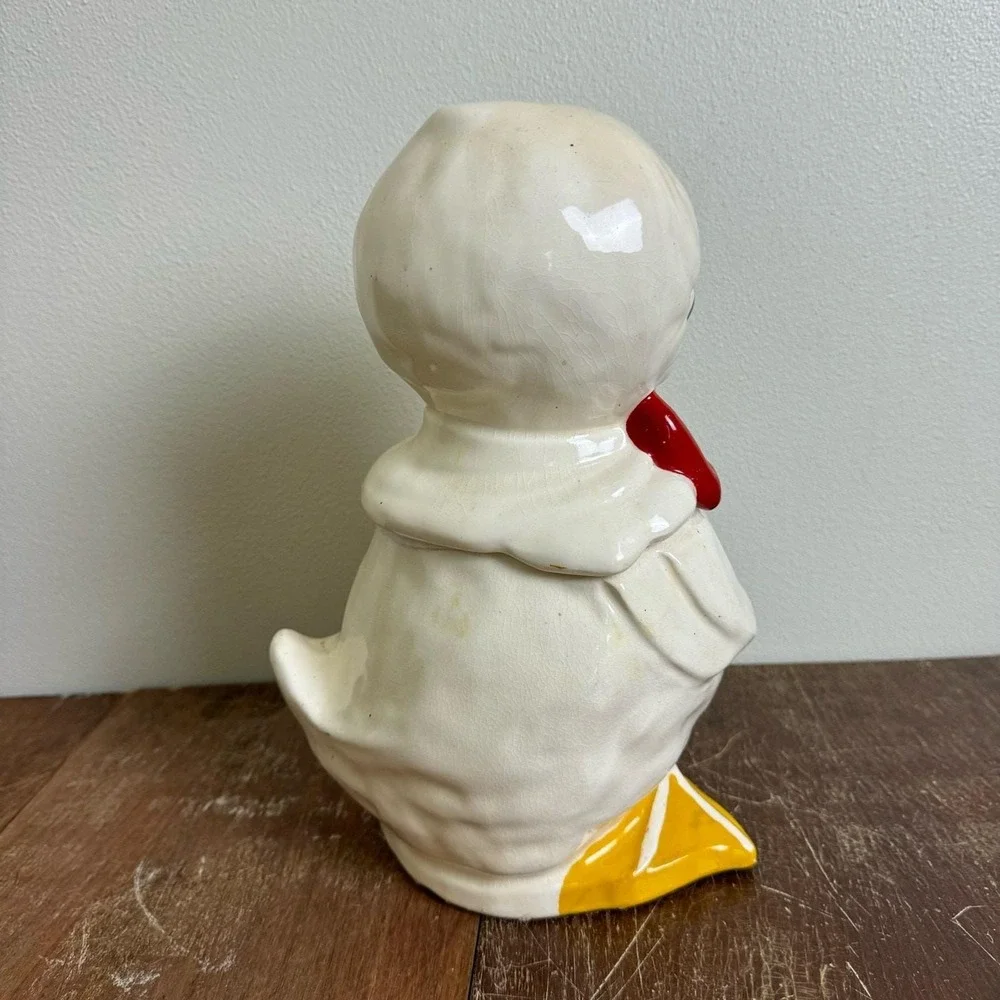 Hull 966 USA 1940's‎ Classic Duck Cookie Jar with Red bow blue Eyes